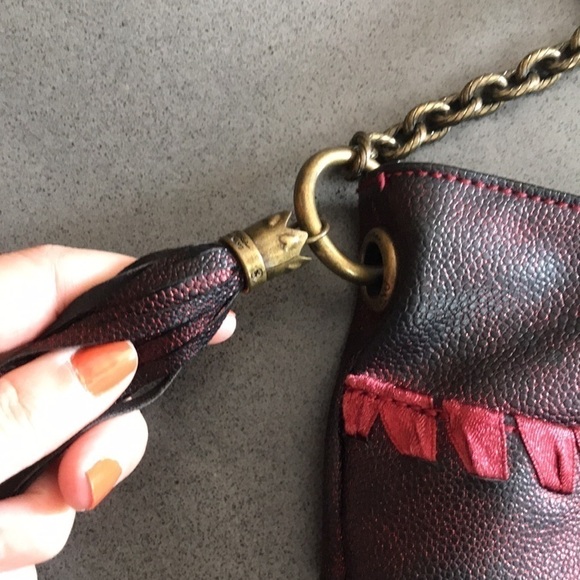 Vera Wang princess metallic chain crossbody bag - Picture 3 of 12